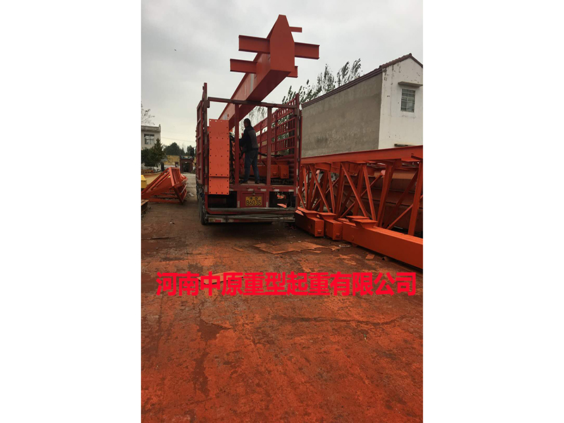 設備正在裝車(chē)